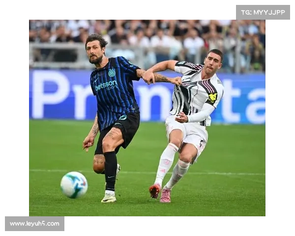 弗拉霍维奇在意甲比赛中伤退离场